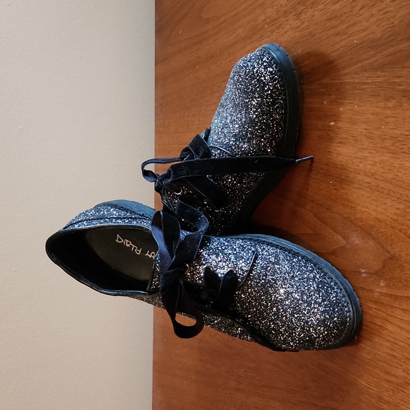 Dirty Laundry Shoes - Womens Sparkly Oxfords